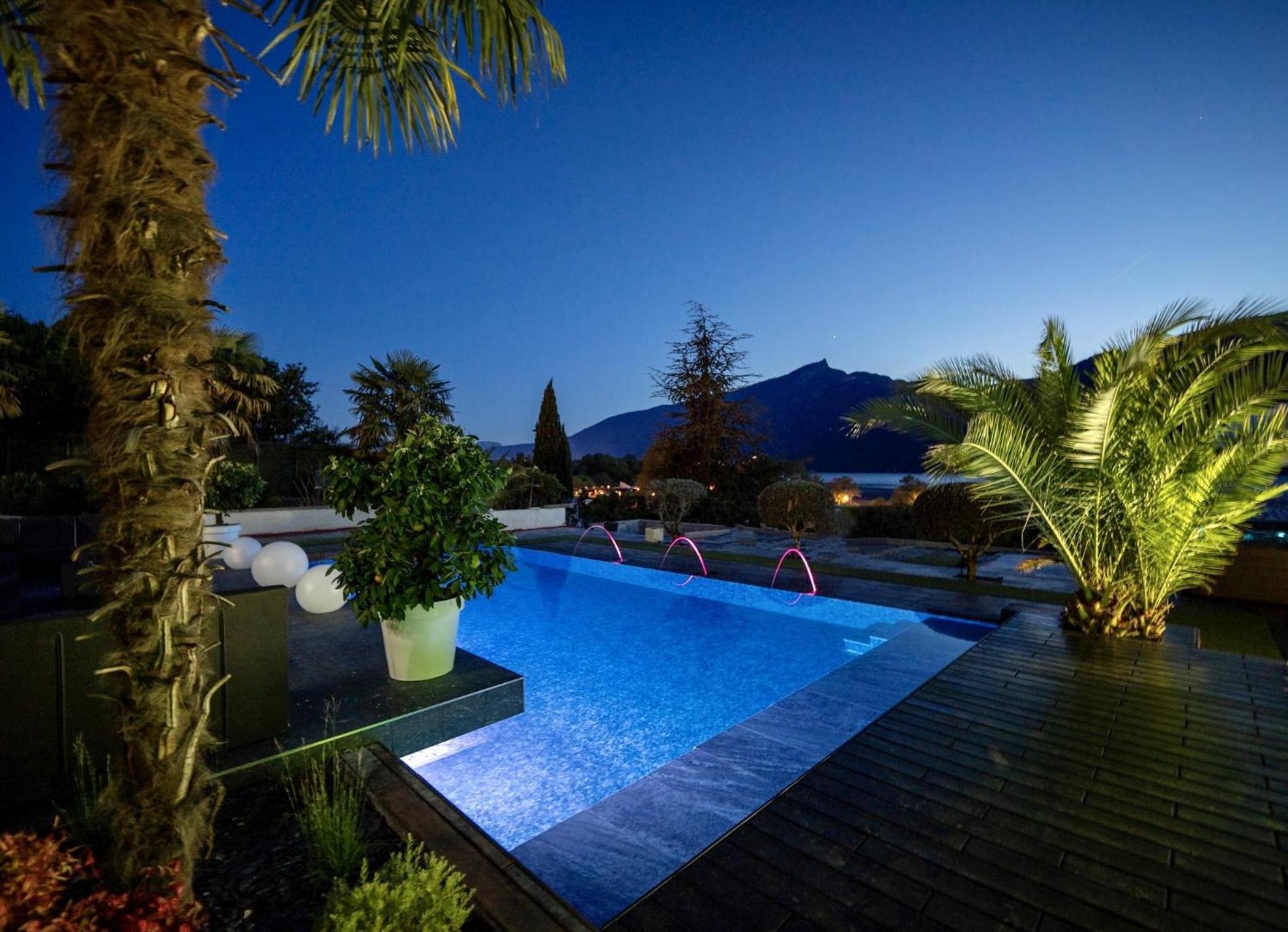 Les Suites Du Lac Aix-les-Bains Exterior photo